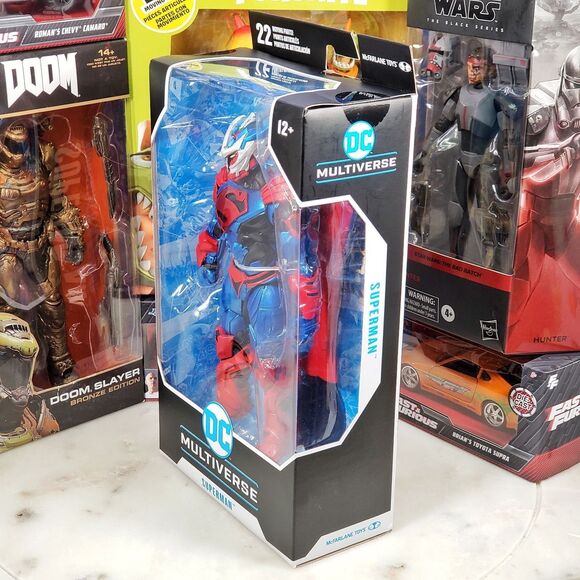 McFarlane DC Multiverse Superman Unchained Armor 7" Exclusive Collectible NIB - Picture 7 of 12